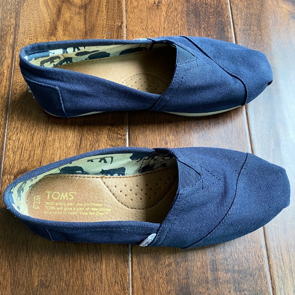 Toms Classic Canvas Slip-On Navy Size 7.5 - Picture 6 of 9